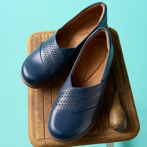 Shop Women's Wide Widths