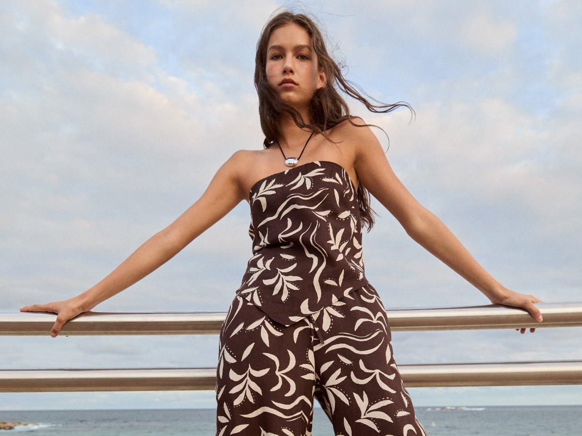 6 PIECES THAT EARN THEIR PLACE IN YOUR SUITCASE